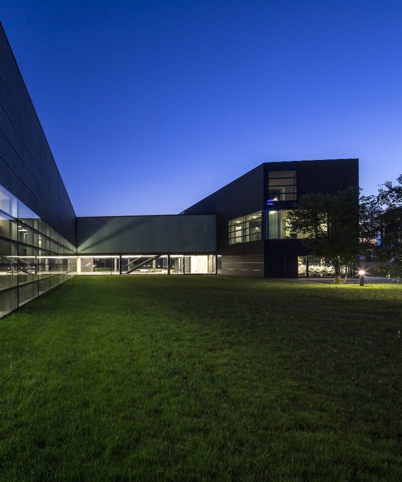 Faber Headquarters by Geza